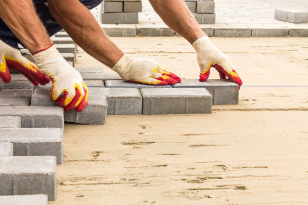 Best Custom Driveway Design and Paving in Riverside, IL